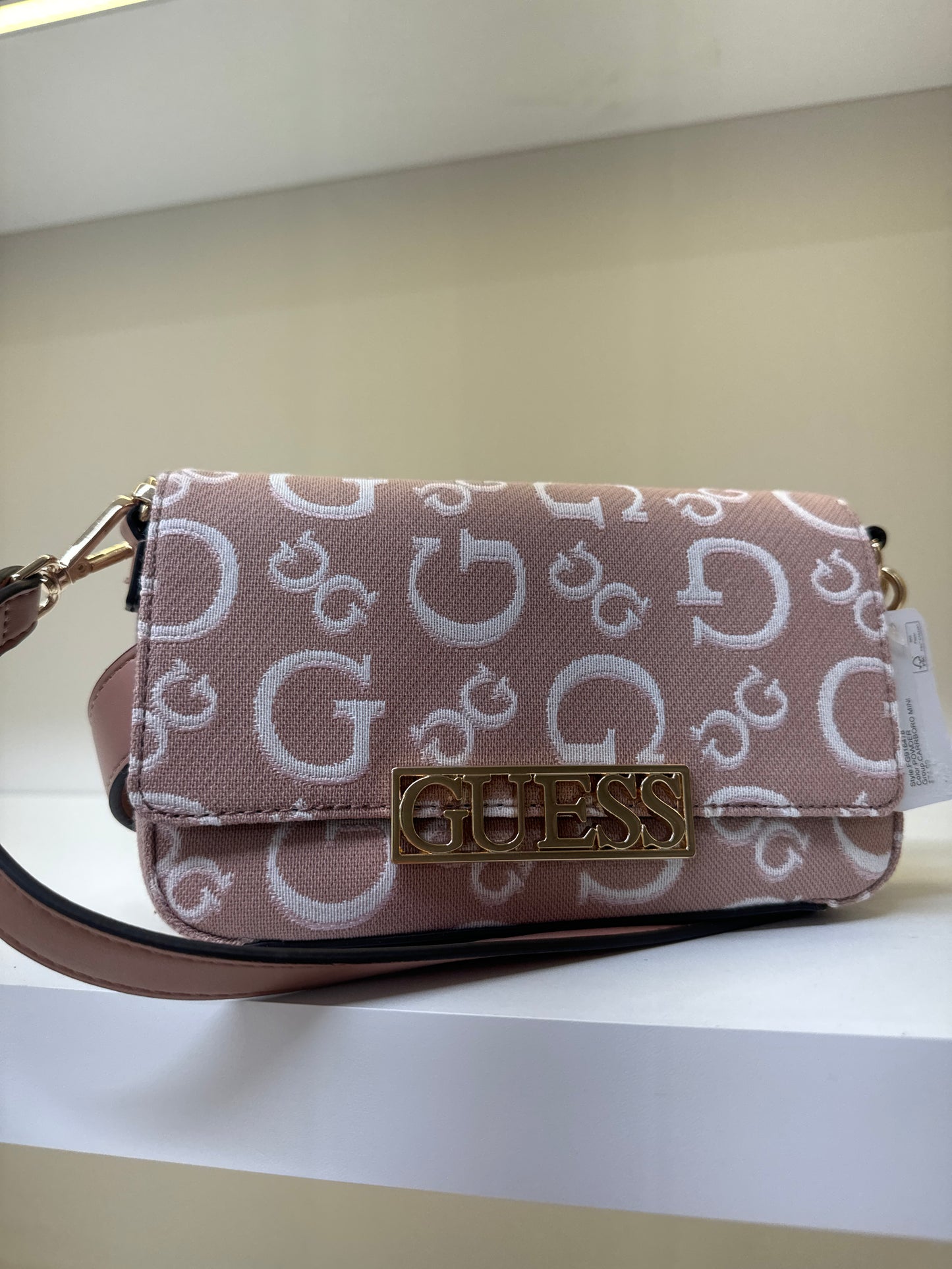 CARTERA GUESS ROSADA CGR2